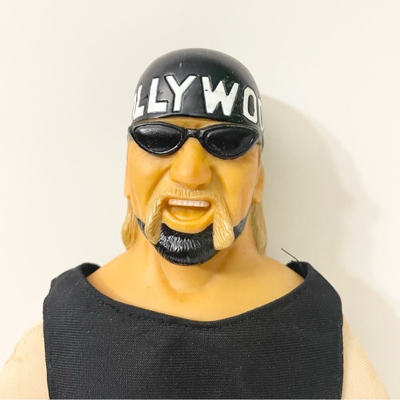 Vintage 1999 NWO Hulk Hollywood Hogan WCW Plush Wrestler 17” Tall - Picture 2 of 16